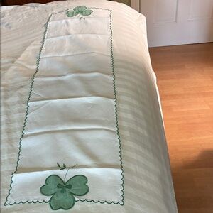 Embroidered Shamrock Table Runner - White and Green